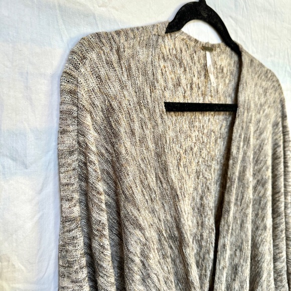 Free People Deep V Cropped Long Sleeve Blouse Shirt - Picture 3 of 7